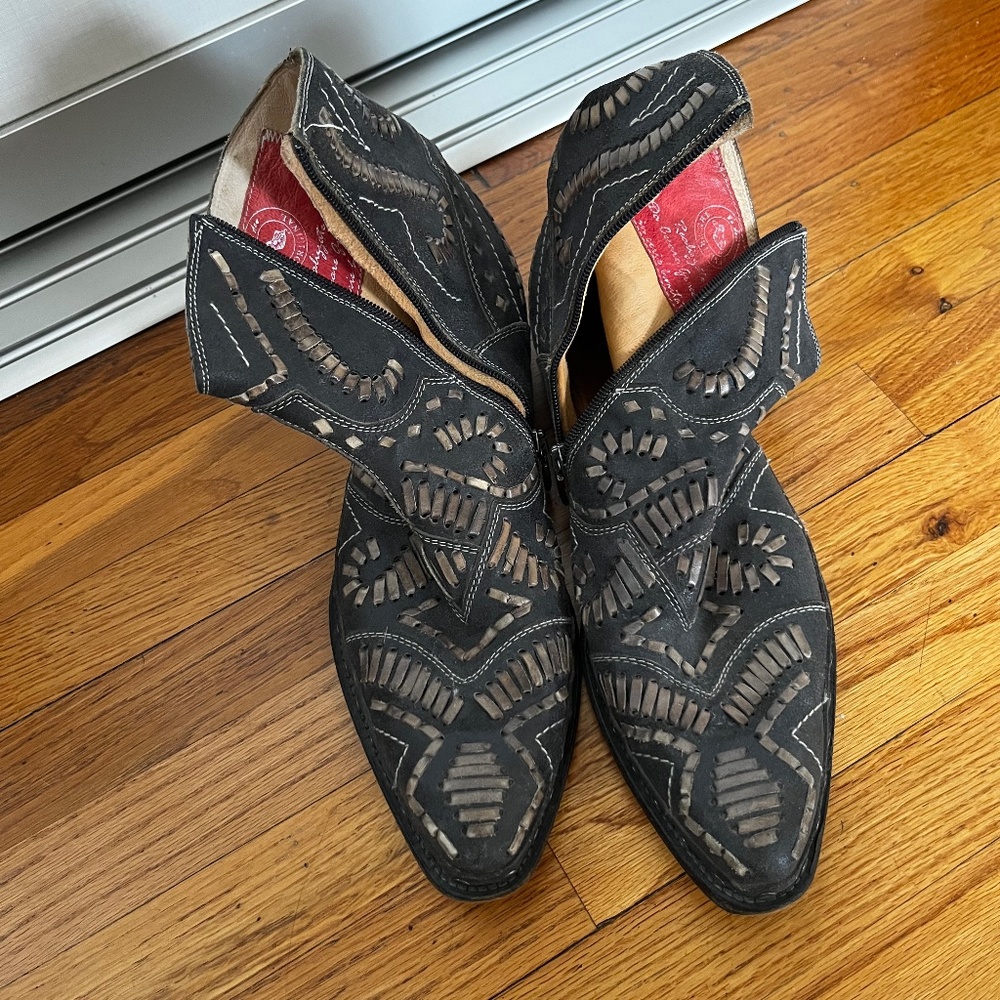 Men's boots